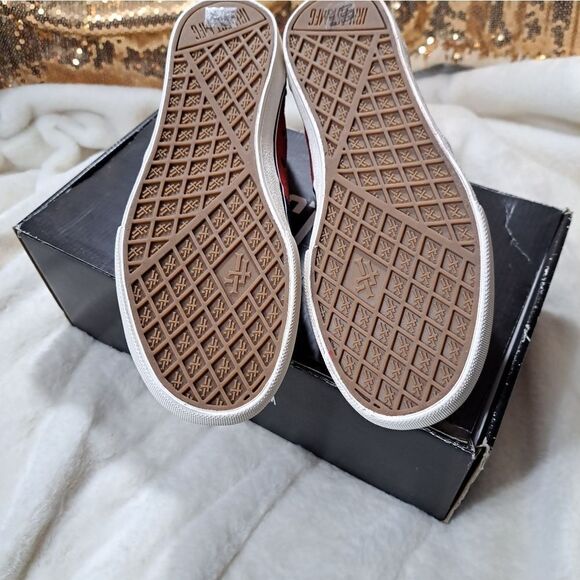 NIB Iron Fist Sneakers Kid Simsole - Picture 6 of 7